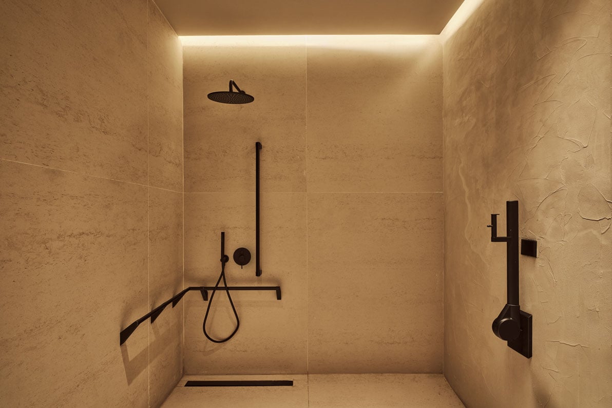view of the shower in the accessible premium room