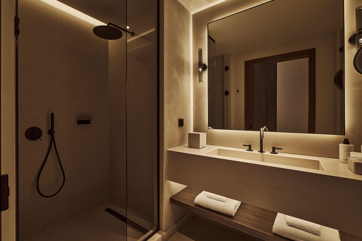 view of the bathroom in the executive room