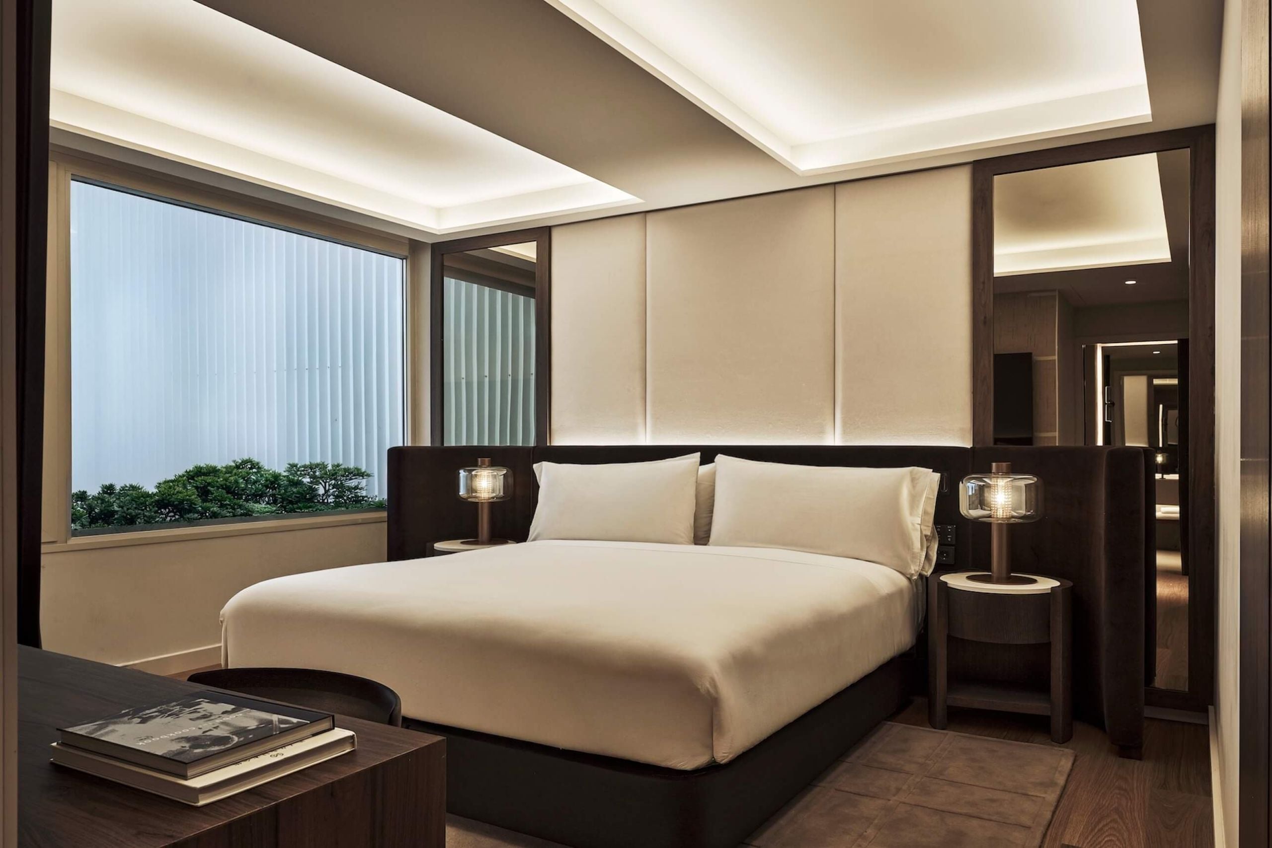 view of the superior room bedroom