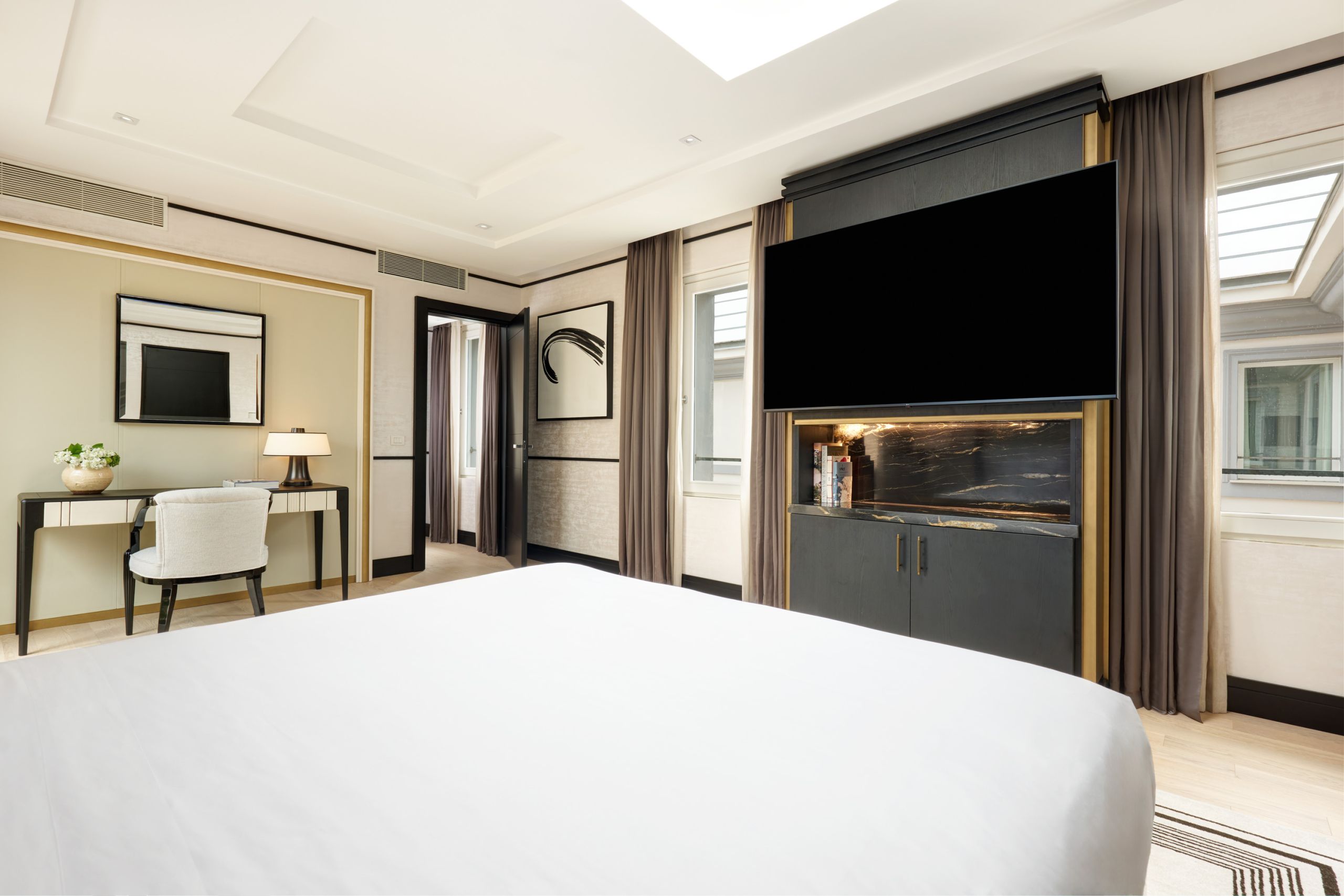 Yuhi Suite